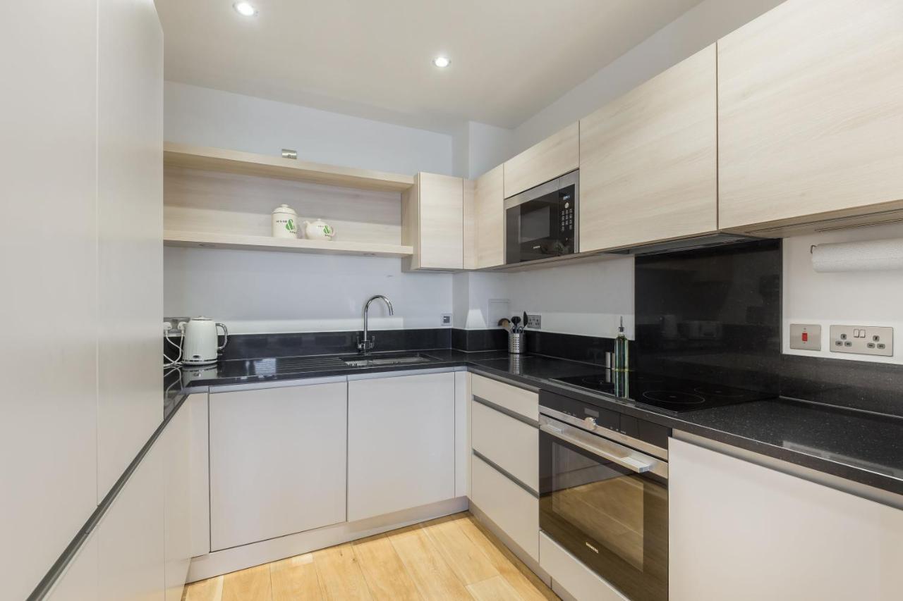 Portobello Apt With Floor-To-Ceiling Views Лондон Екстериор снимка