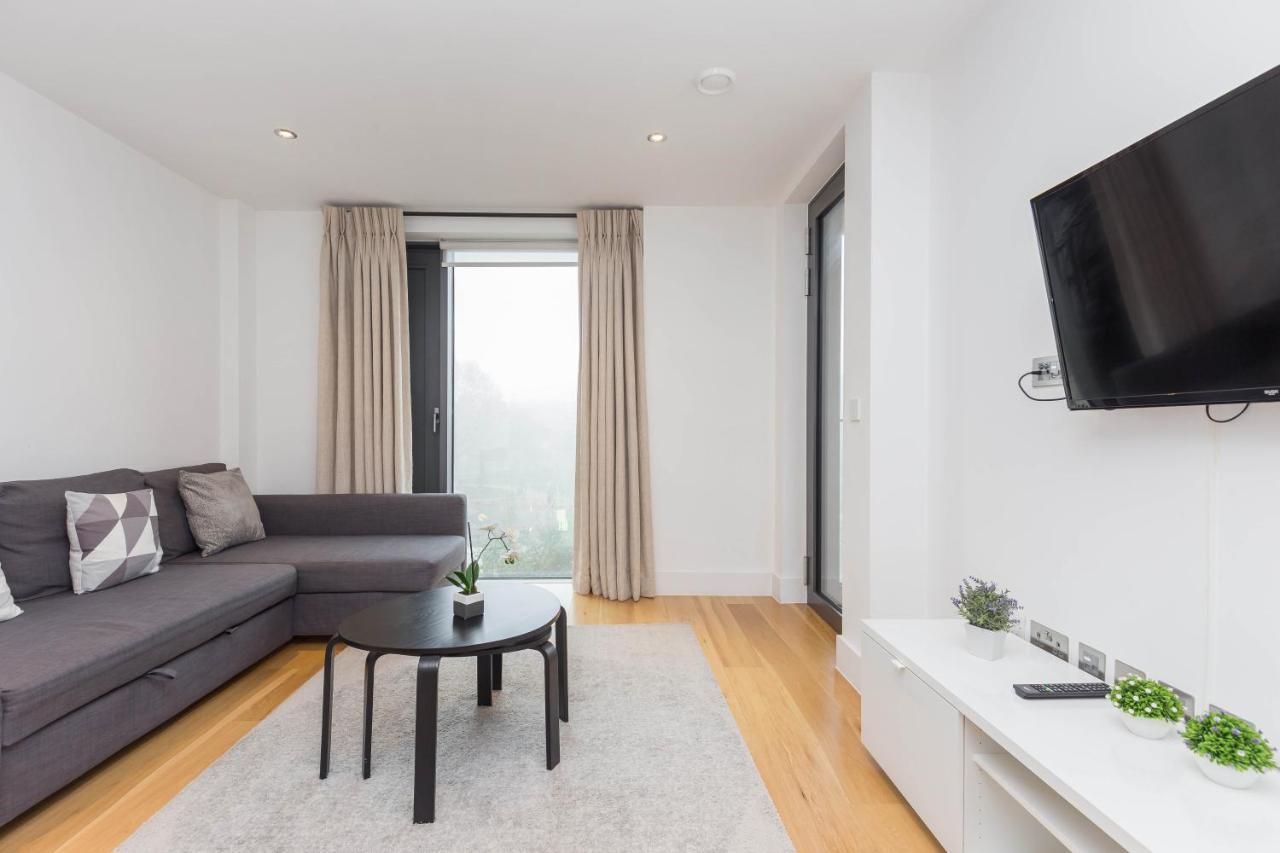 Portobello Apt With Floor-To-Ceiling Views Лондон Екстериор снимка