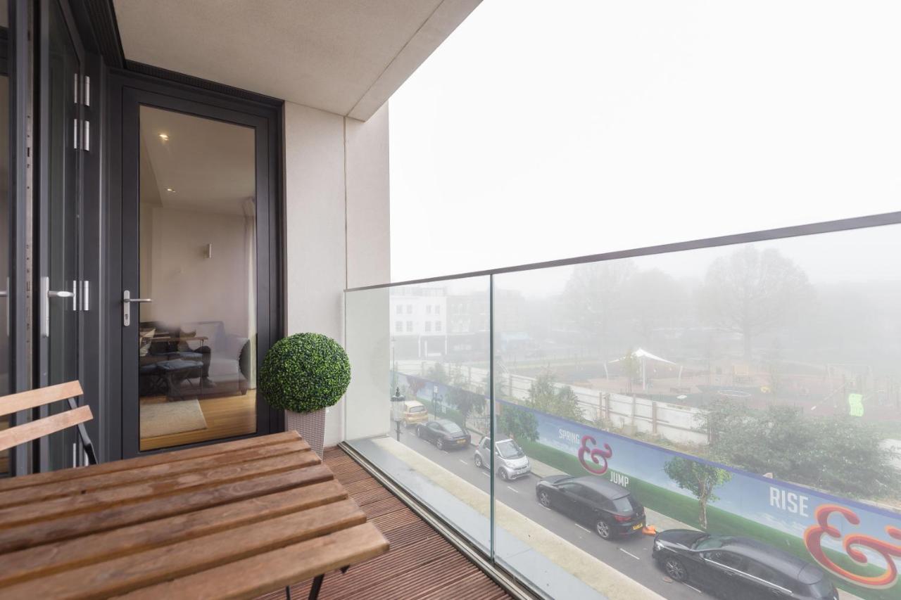 Portobello Apt With Floor-To-Ceiling Views Лондон Екстериор снимка