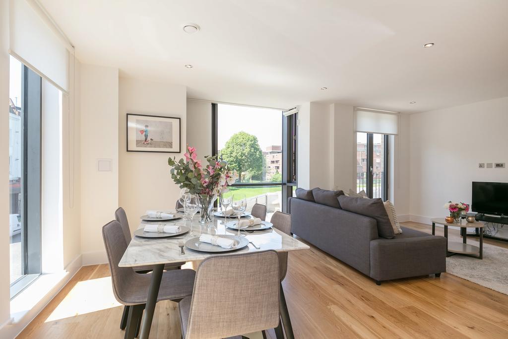 Portobello Apt With Floor-To-Ceiling Views Лондон Екстериор снимка