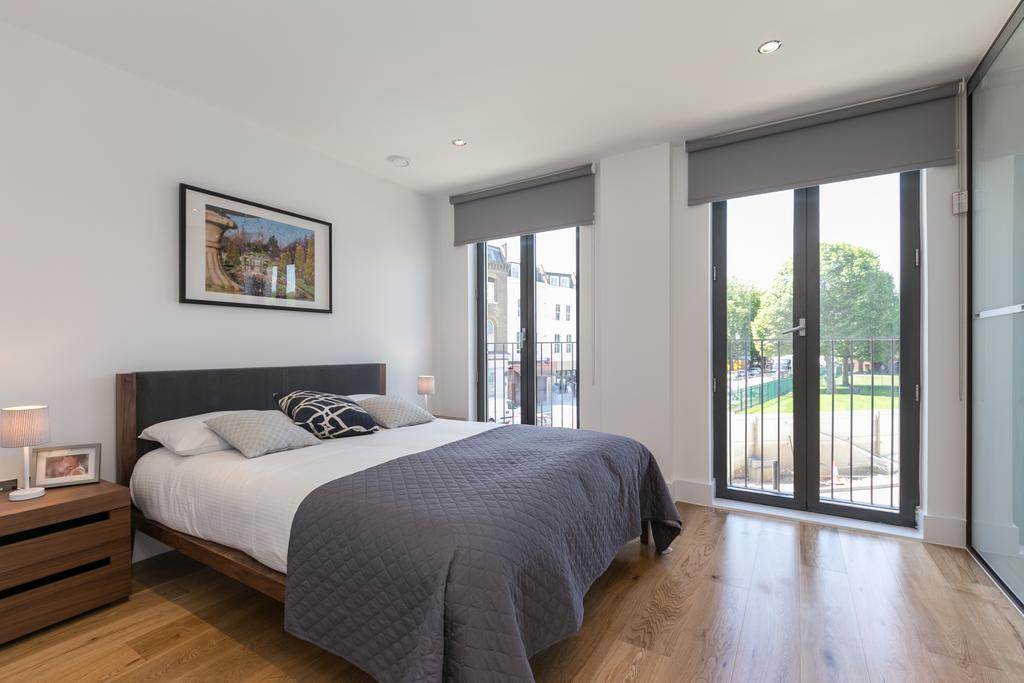 Portobello Apt With Floor-To-Ceiling Views Лондон Екстериор снимка
