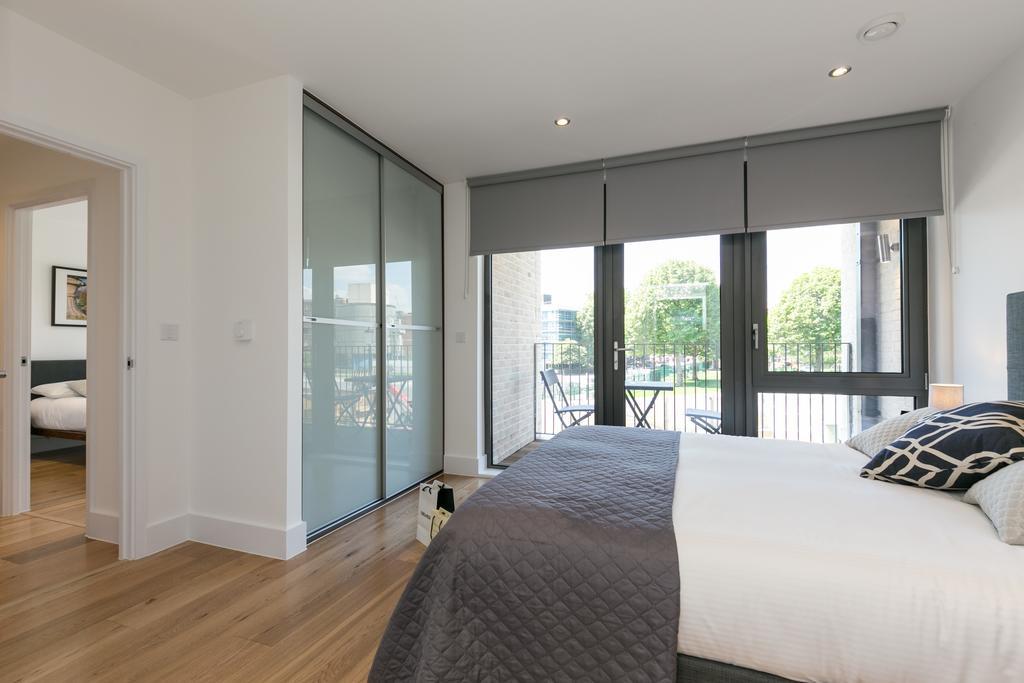 Portobello Apt With Floor-To-Ceiling Views Лондон Екстериор снимка