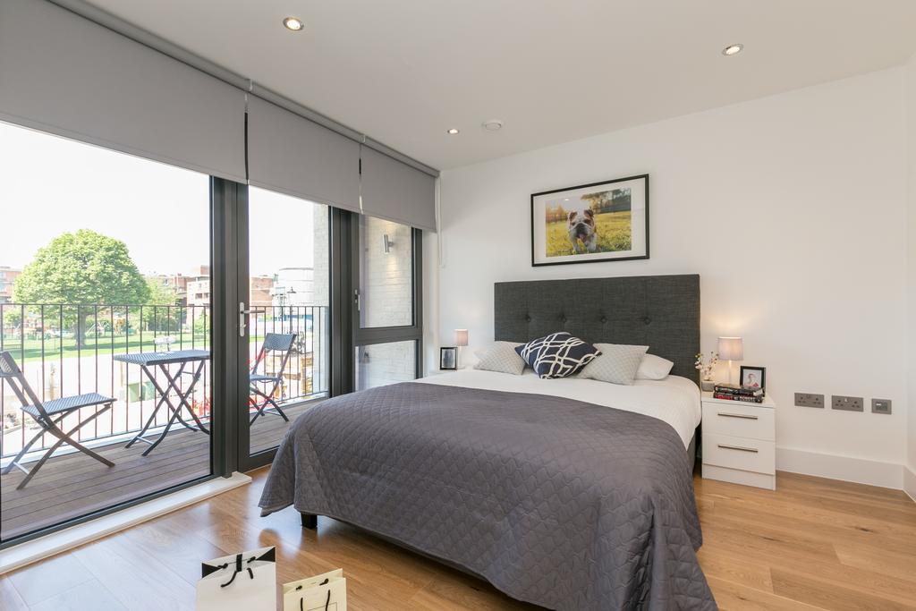 Portobello Apt With Floor-To-Ceiling Views Лондон Екстериор снимка