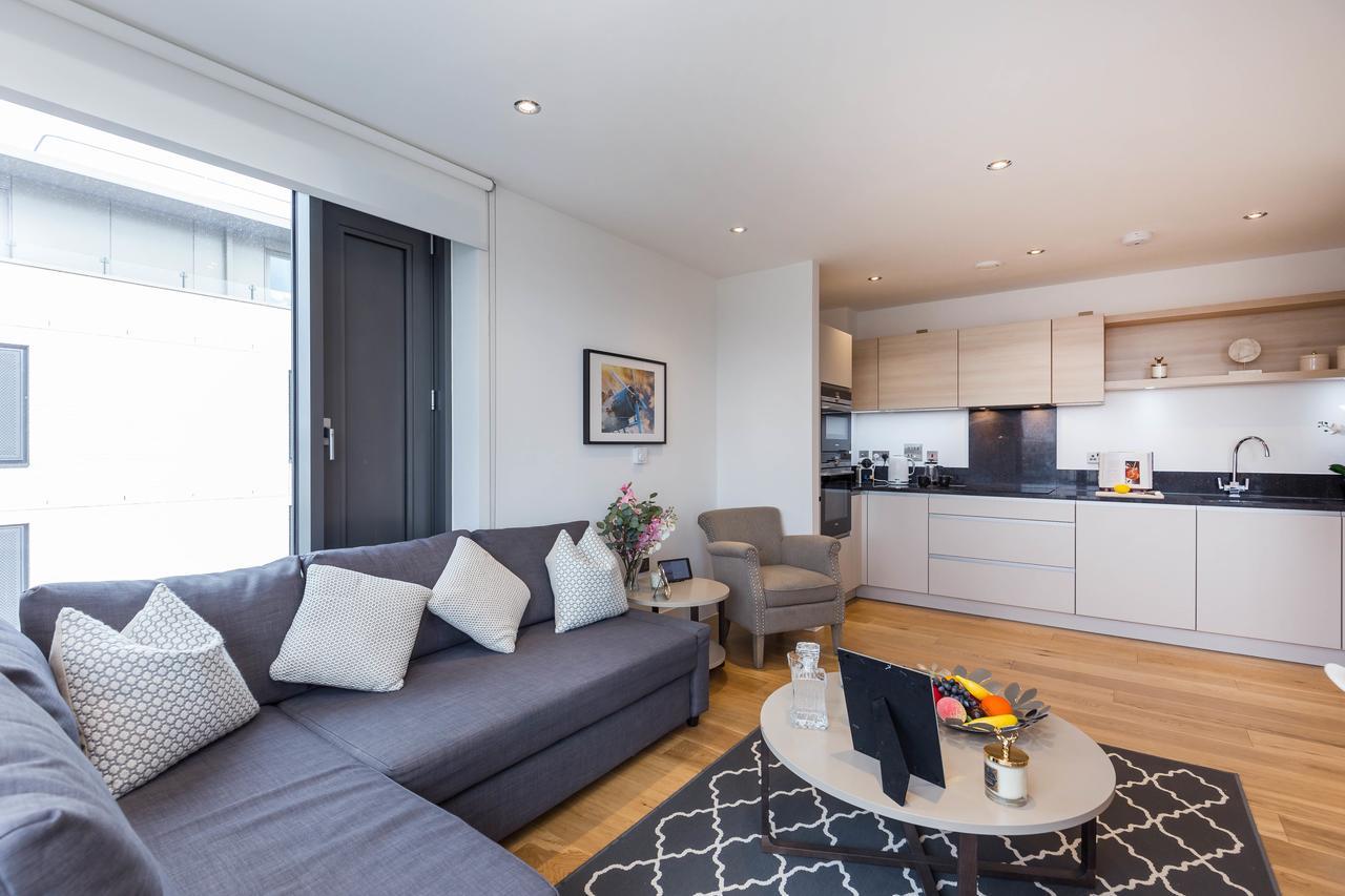 Portobello Apt With Floor-To-Ceiling Views Лондон Екстериор снимка