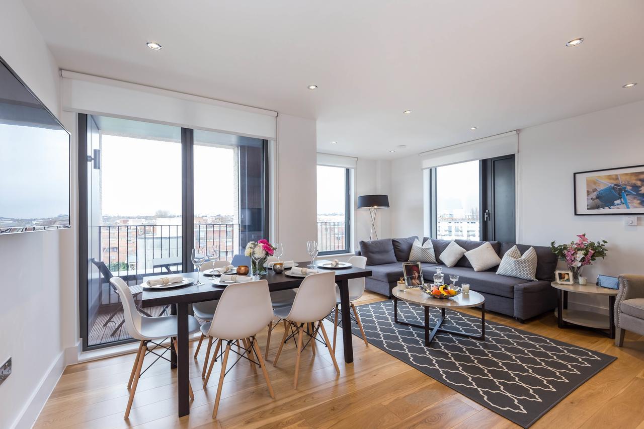 Portobello Apt With Floor-To-Ceiling Views Лондон Екстериор снимка
